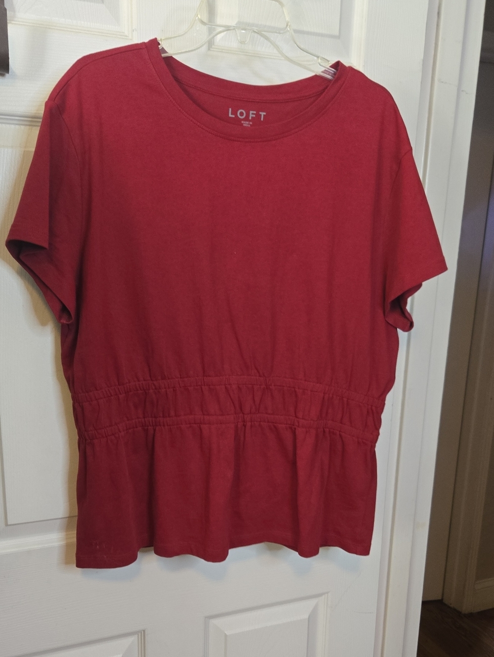 LOFT Red Short Sleeve Peplum Waist Tee